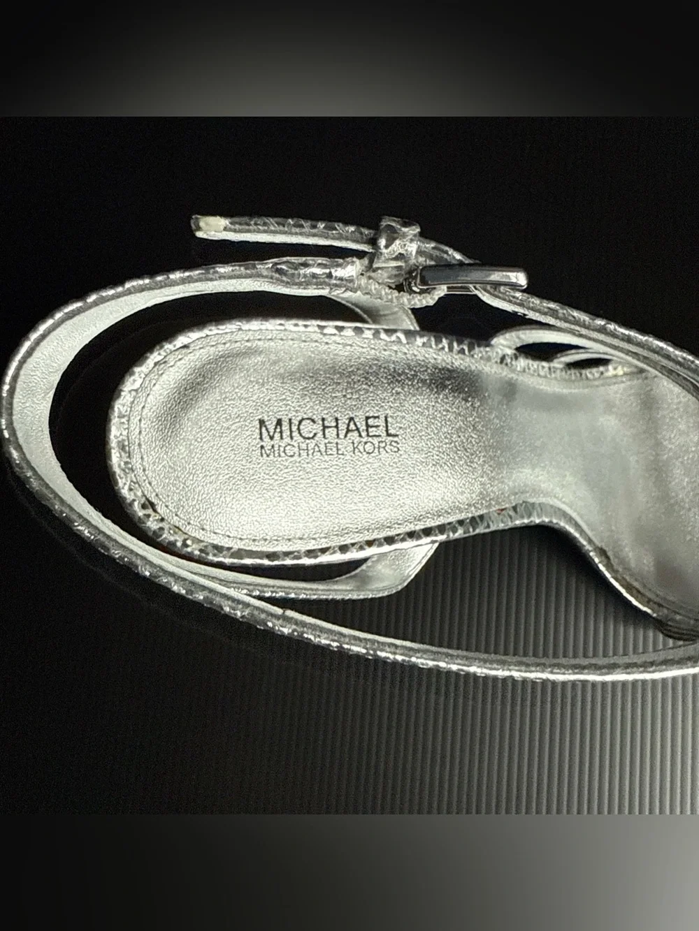 NIB Michael Kors Silver Leather Kimmy Strappy Sandal Heels Women’s Size 9.5